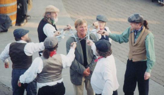 Closing in for the kill - Emperor Norton's at Pier39, Jan 2002