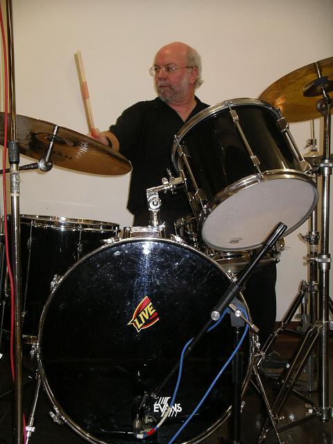 Dave in action at the Palo Alto ceilidh