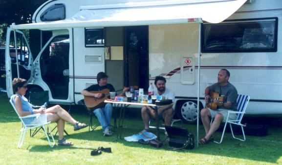 Warwick Folk Festival 2001- Impromptu session outside the mighty campervan